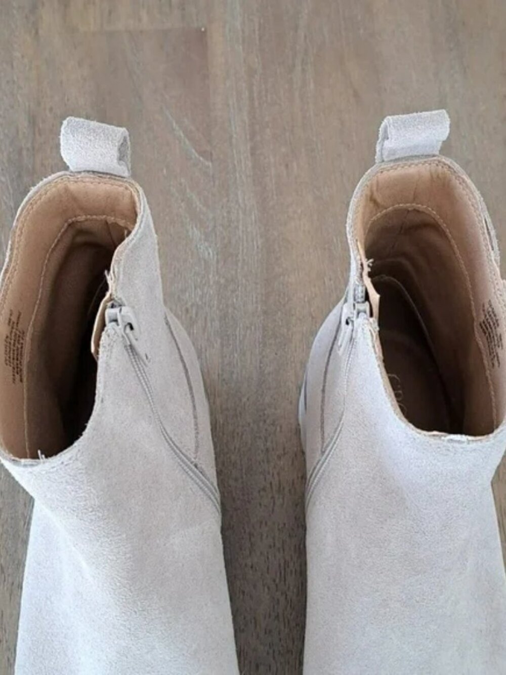 Crown Vintage Taylen Bootie - Color: Dove - Size: Women 9 - Picture 9 of 9